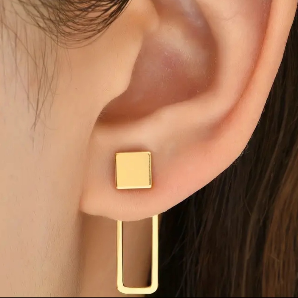 NEW Minimalistic Geometrical Trendy Everyday Gold 18k Stud Earrings